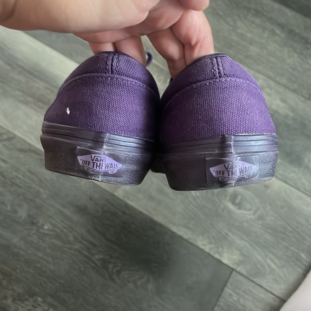 Purple vans - Picture 3 of 3